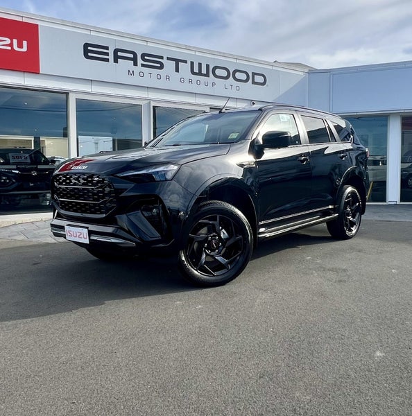 2027 Isuzu MU-X X-Terrain SUV 3.0D 4x4 6AT MY25