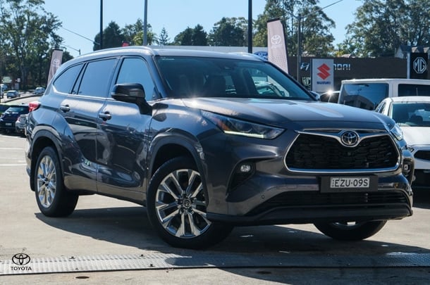 2022 Toyota Kluger AWD GRANDE