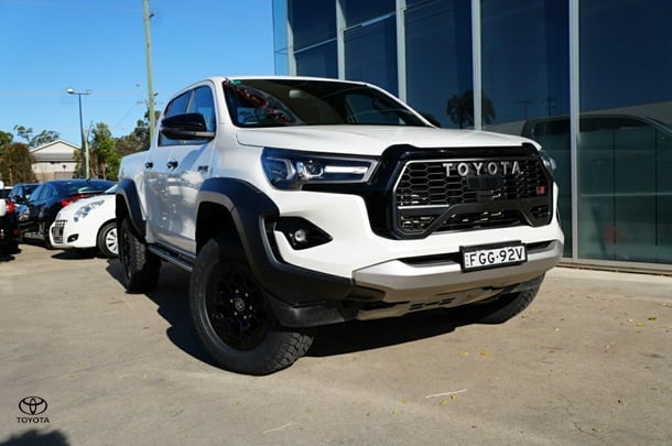 2023 Toyota Hilux 4x4 GR-S