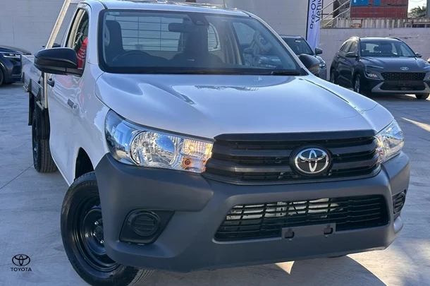2023 Toyota HiLux 4x2 Workmate