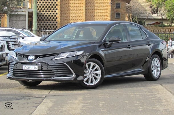 2024 Toyota Camry Hybrid Ascent
