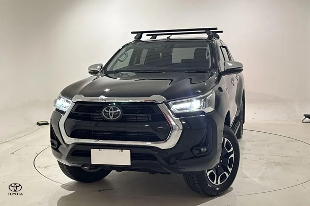 2021 Toyota Hilux SR5