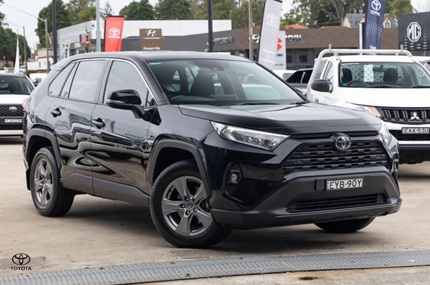 2023 Toyota RAV4 GX-2WD