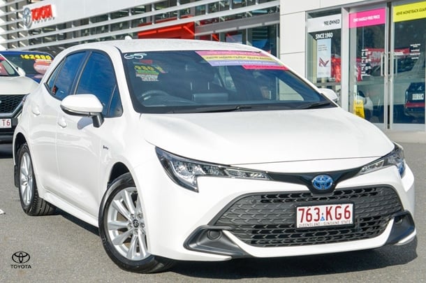 2024 Toyota Corolla Hatch Hybrid Ascent Sport