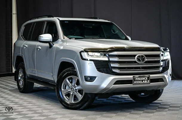 2023 Toyota Landcruiser VX