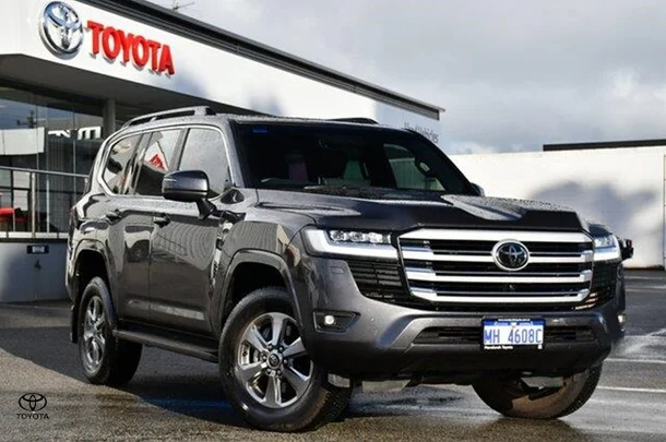 2024 Toyota Landcruiser VX