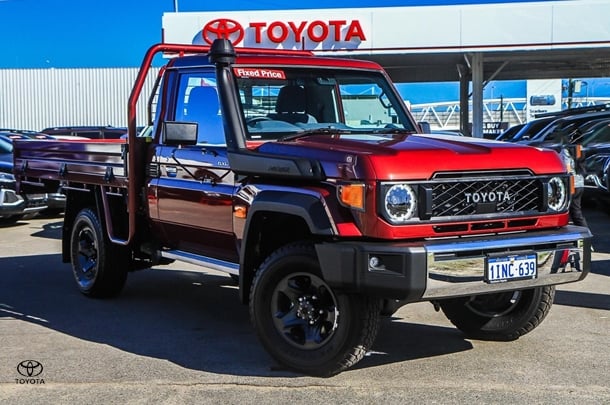 2024 Toyota LC Military GXL