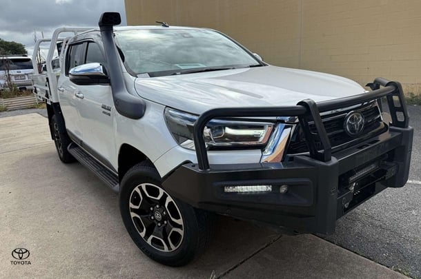 2020 Toyota Hilux SR5