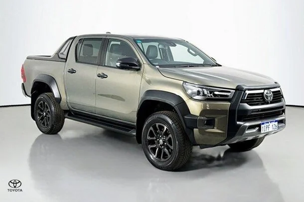 2023 Toyota Hilux Rogue