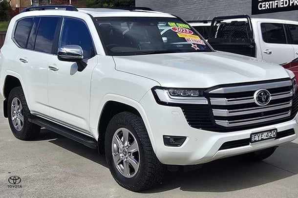 2023 Toyota LandCruiser Sahara