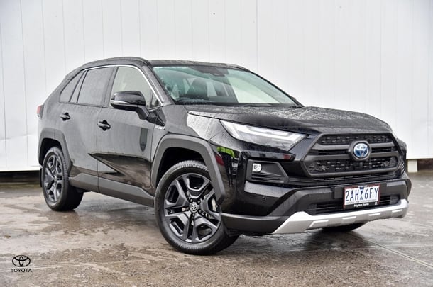 2024 Toyota RAV4 Hybrid Edge AWD