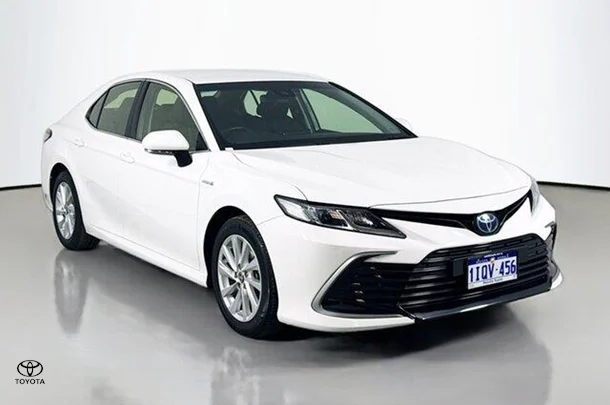 2021 Toyota Camry Hybrid Ascent