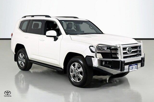 2023 Toyota LANDCRUISER VX