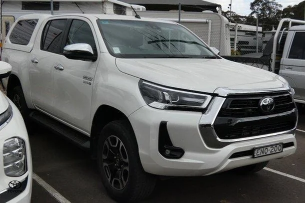2021 Toyota Hilux SR5