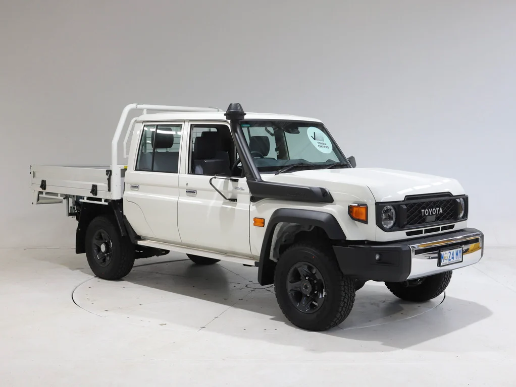 2024 Toyota LC Military GXL