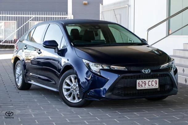 2021 Toyota Corolla Sedan Ascent Sport