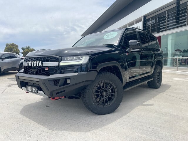 2023 Toyota Landcruiser GR-S
