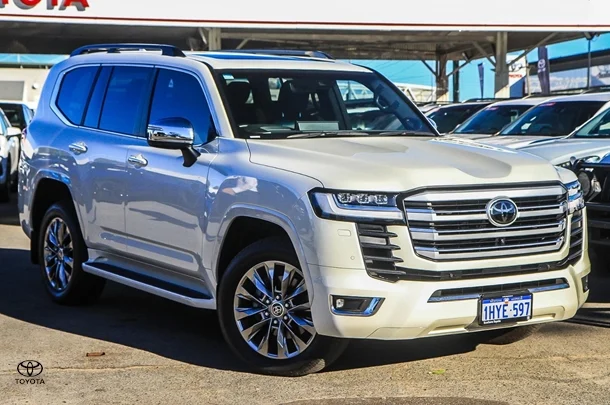 2022 Toyota Landcruiser Sahara ZX