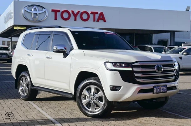 2024 Toyota Landcruiser Sahara