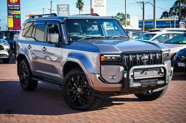 2024 Toyota Prado Kakadu