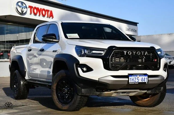 2023 Toyota Hilux GR-SPORT
