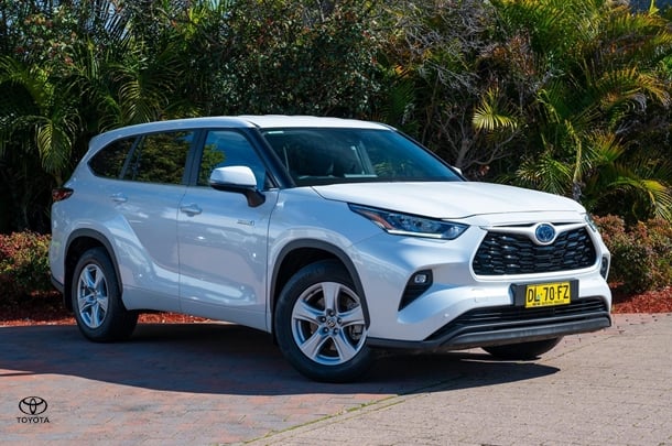 2024 TOYOTA Kluger Hybrid GX AWD