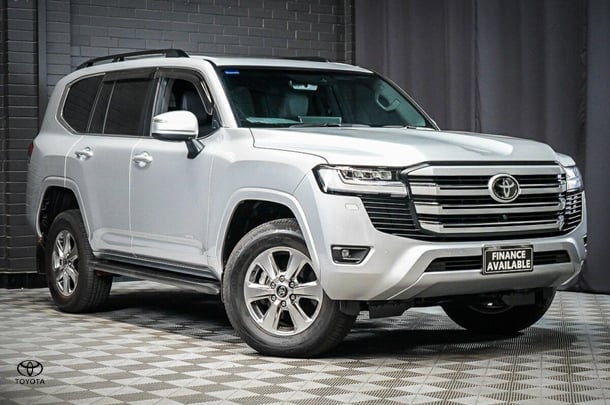 2024 Toyota Landcruiser VX