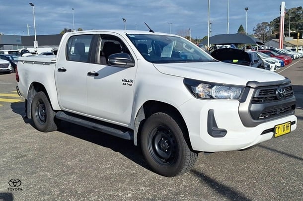 2020 Toyota Hilux 4x4 SR