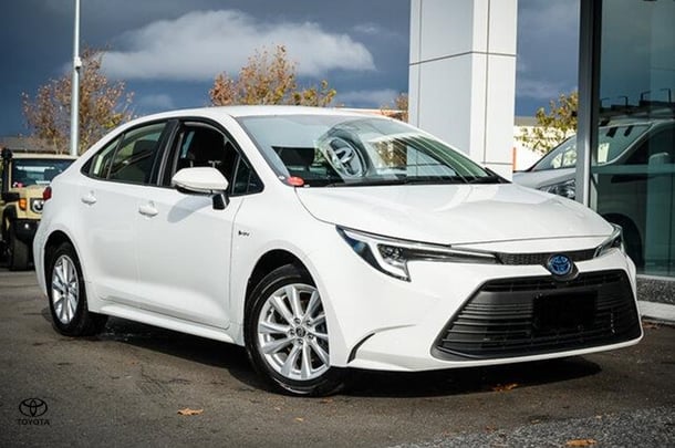 2024 Toyota Corolla Sedan Hybrid Ascent Sport