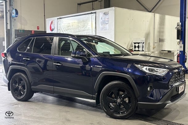 2020 Toyota Rav4 Hybrid Cruiser 2WD