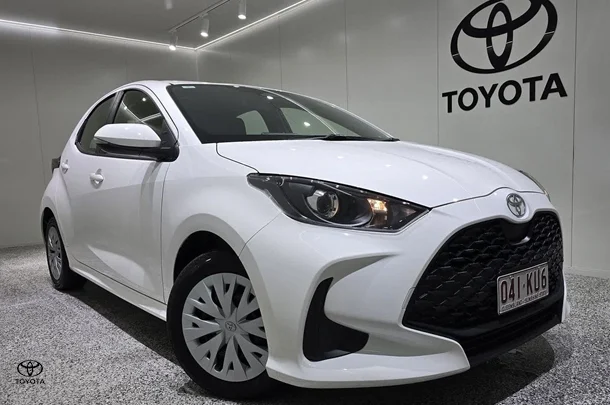 2024 Toyota Yaris Ascent Sport