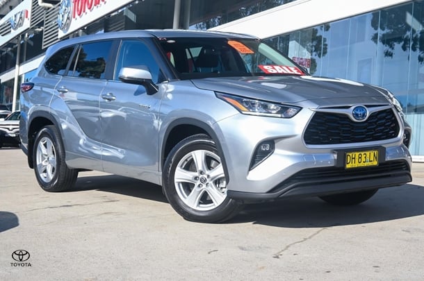 2022 Toyota KLUGER HYBRID GX AWD