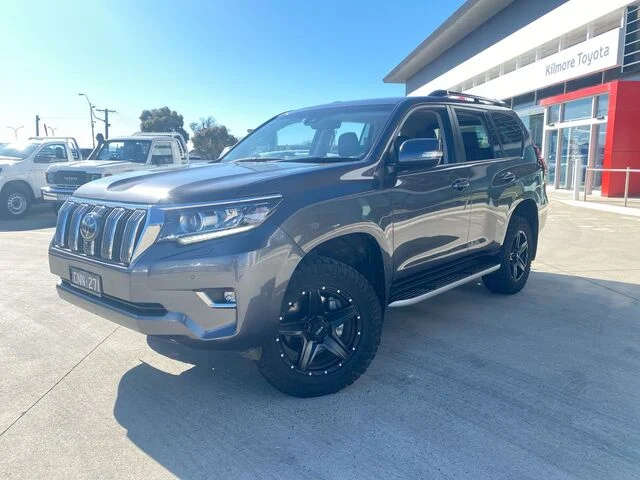 2023 Toyota Prado VX