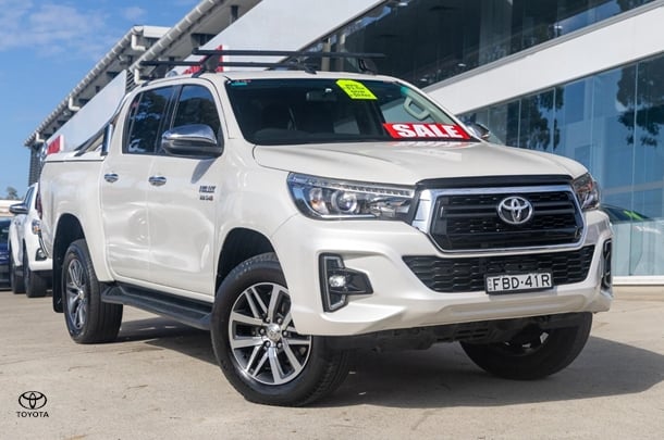 2019 Toyota HILUX SR5