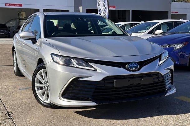 2023 Toyota Camry Hybrid Ascent