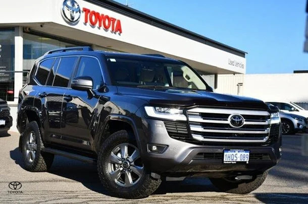 2022 Toyota Landcruiser VX