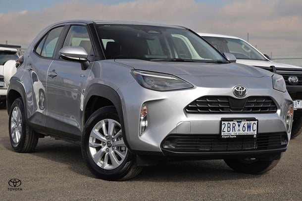 2024 Toyota Yaris Cross Hybrid GX