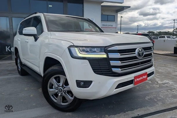 2023 Toyota Landcruiser VX