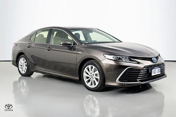 2023 Toyota Camry Hybrid Ascent