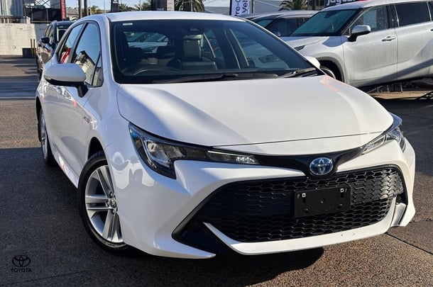 2022 Toyota Corolla Hatch Hybrid Ascent Sport