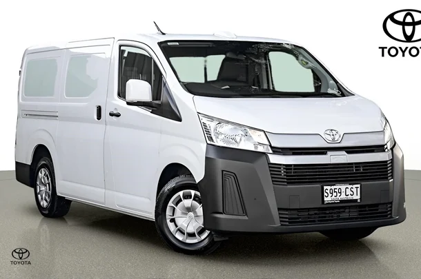 2022 Toyota HIACE LWB
