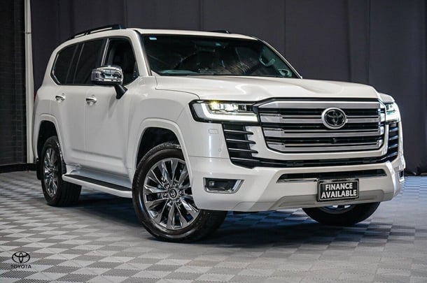 2021 Toyota Landcruiser Sahara ZX