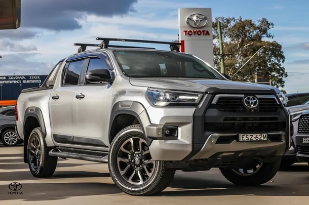 2022 Toyota HILUX Rogue
