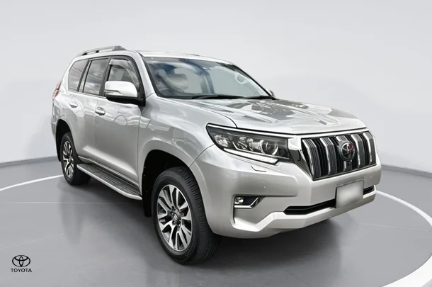 2023 Toyota Prado VX