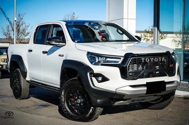 2024 Toyota Hilux 4x4 GR-S