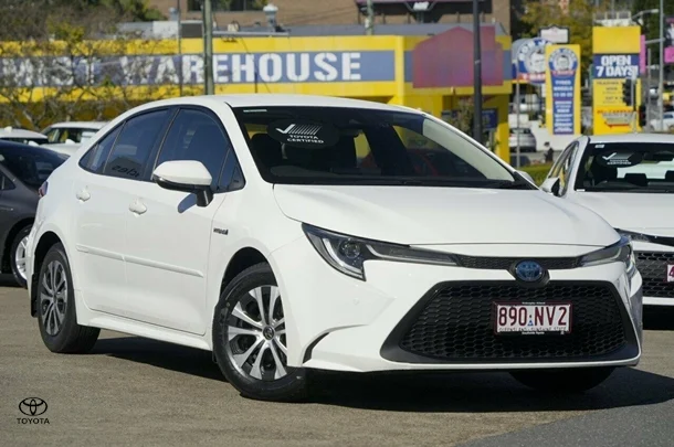 2020 Toyota Corolla Sedan Hybrid SX