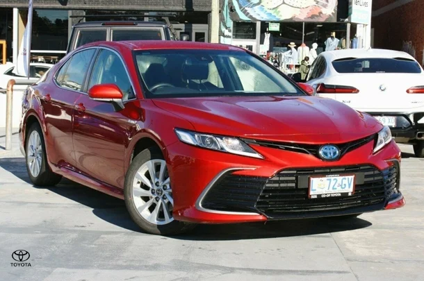 2023 Toyota Camry Hybrid Ascent