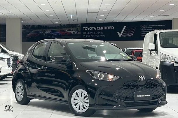 2024 Toyota Yaris Ascent Sport