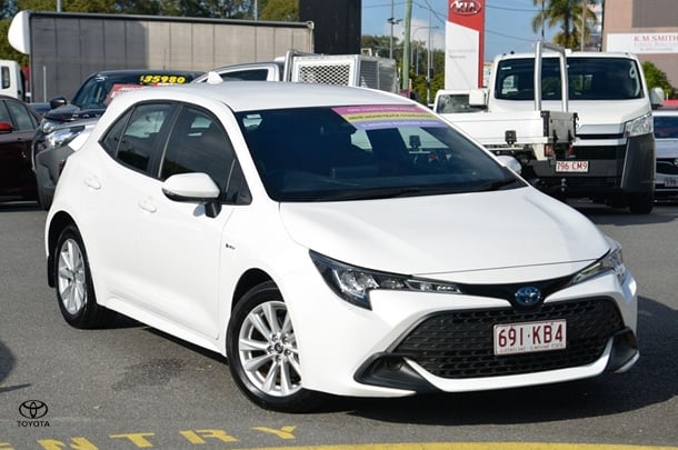 2024 Toyota Corolla Hatch Hybrid Ascent Sport