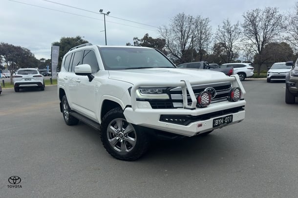 2022 Toyota Landcruiser VX